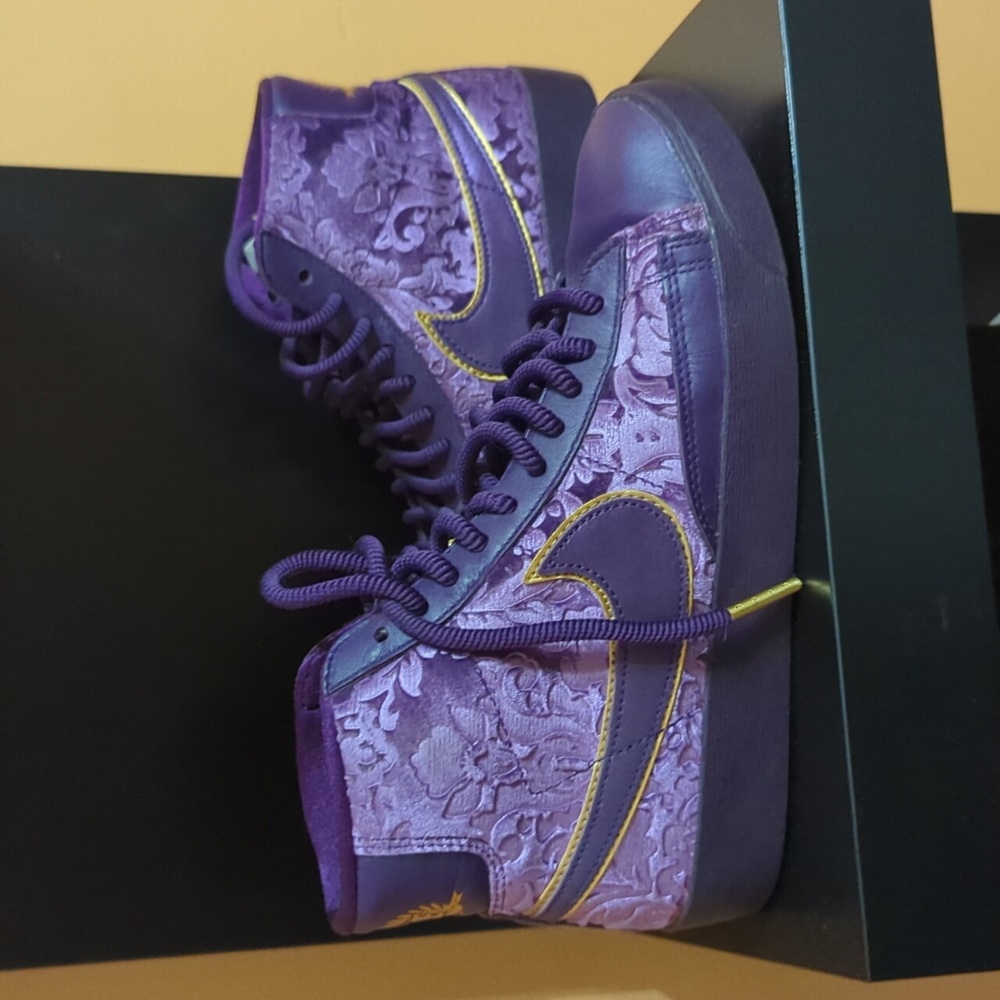 Nike Blazer midnight purple. Size 4.5 men fits size 6-6.5 women